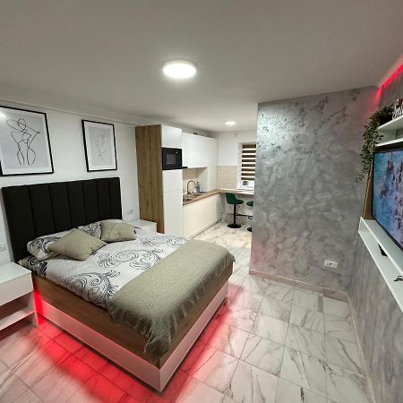 יאשי Exclusiv Room מראה חיצוני תמונה