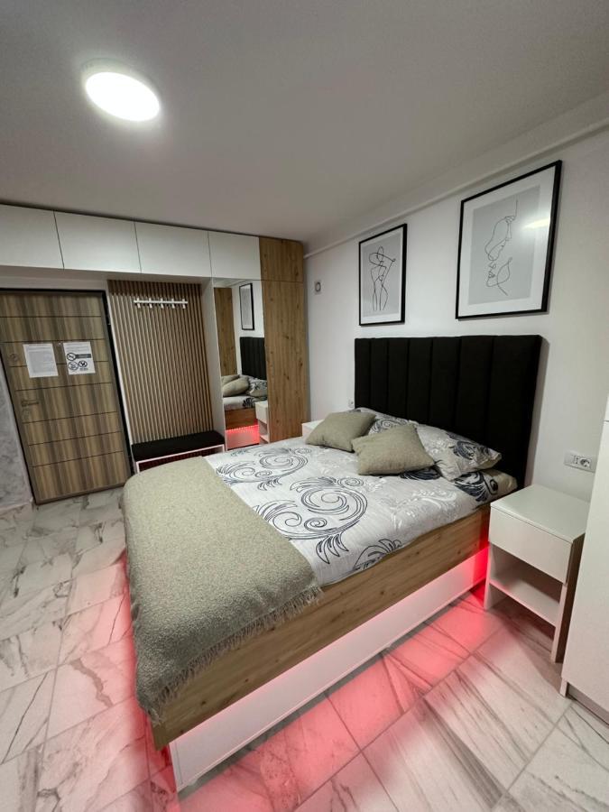 יאשי Exclusiv Room מראה חיצוני תמונה