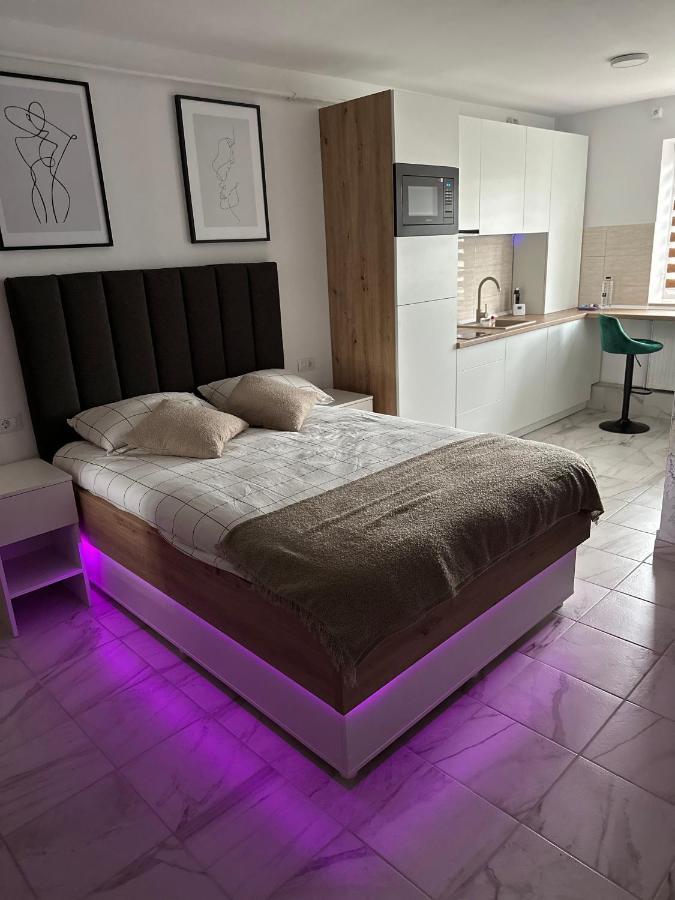 יאשי Exclusiv Room מראה חיצוני תמונה